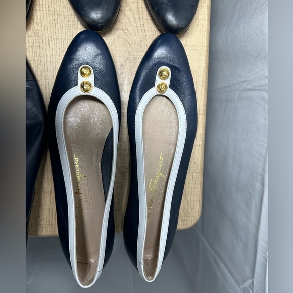 Salvatore Ferragamo 4 Pairs of Shoes - Picture 7 of 16